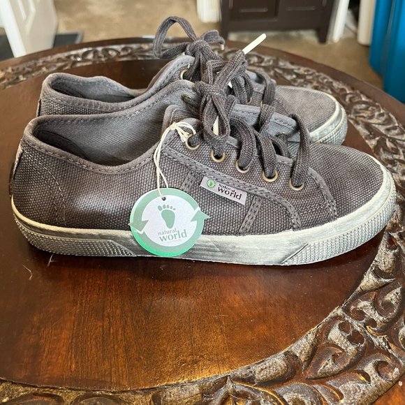 natural world | Shoes | Nib Nwt Natural World Eco Friendly Sneakers ...